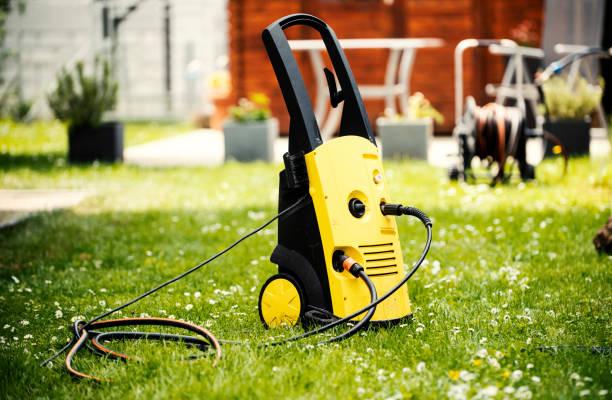 Best Pool Deck Cleaning  in Hickory, NC